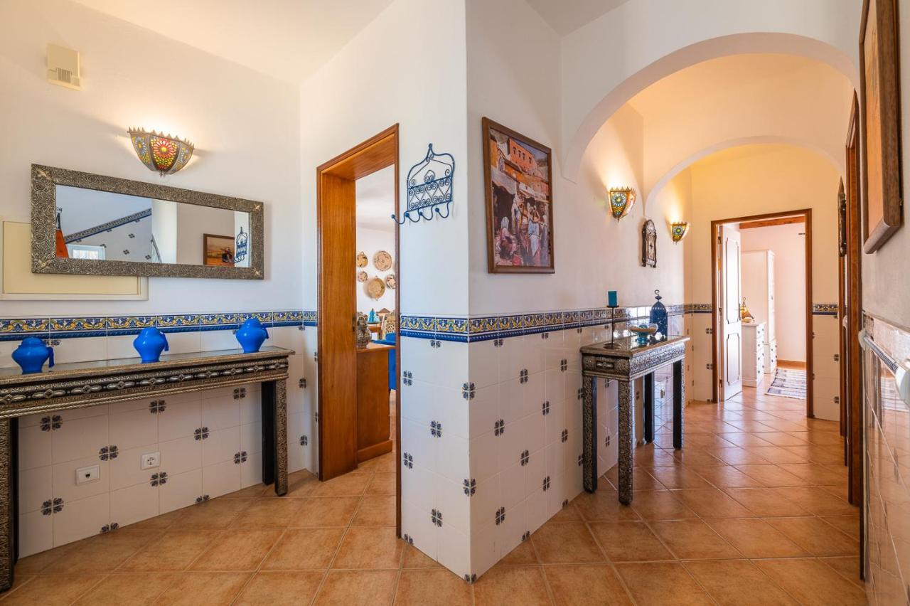 Villa Oasis Gale - Luxury Villa With Private Pool, Ac, Free Wifi, 5 Min From The Beach Albufeira Exterior foto